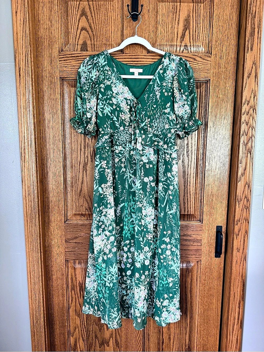 Lauren Conrad Floral Midi Dress in Green & White Size XS Like New
